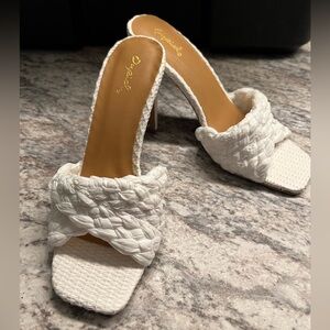 Qupid Elegant White Braided Women's Heels NIB Size 7